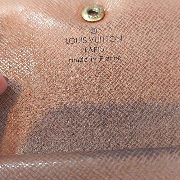 Louis Vuitton Long Wallet - Picture 6 of 12